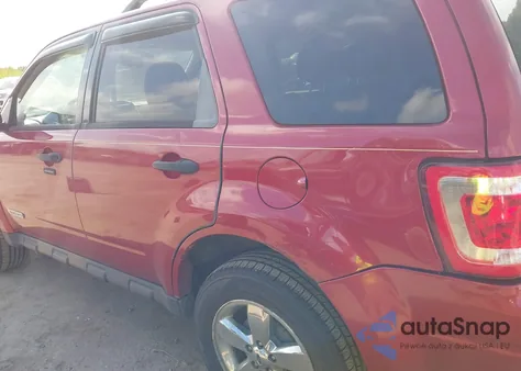 2008 Ford Escape Xlt из США, поврежденный, VIN 1FMCU93138KB42204